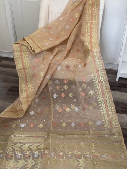 Handwoven Halfsilk Jamdani